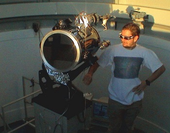 Alejandro Sánchez de Miguel a l'Observatori UCM